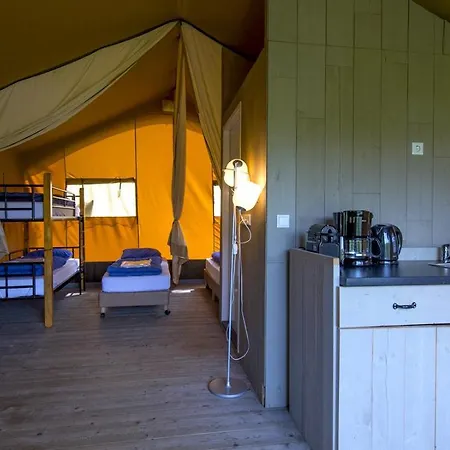 Camping De Boerinn Kamerik Exterior photo